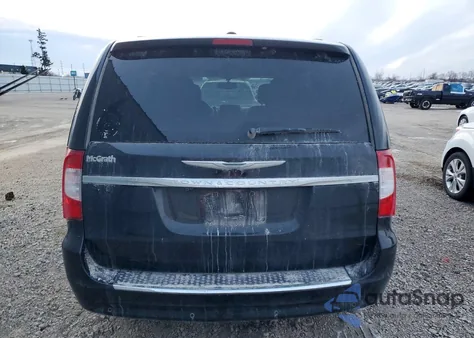 2015 Chrysler Town & Country Touring from USA, damaged, VIN 2C4RC1BG3FR539306